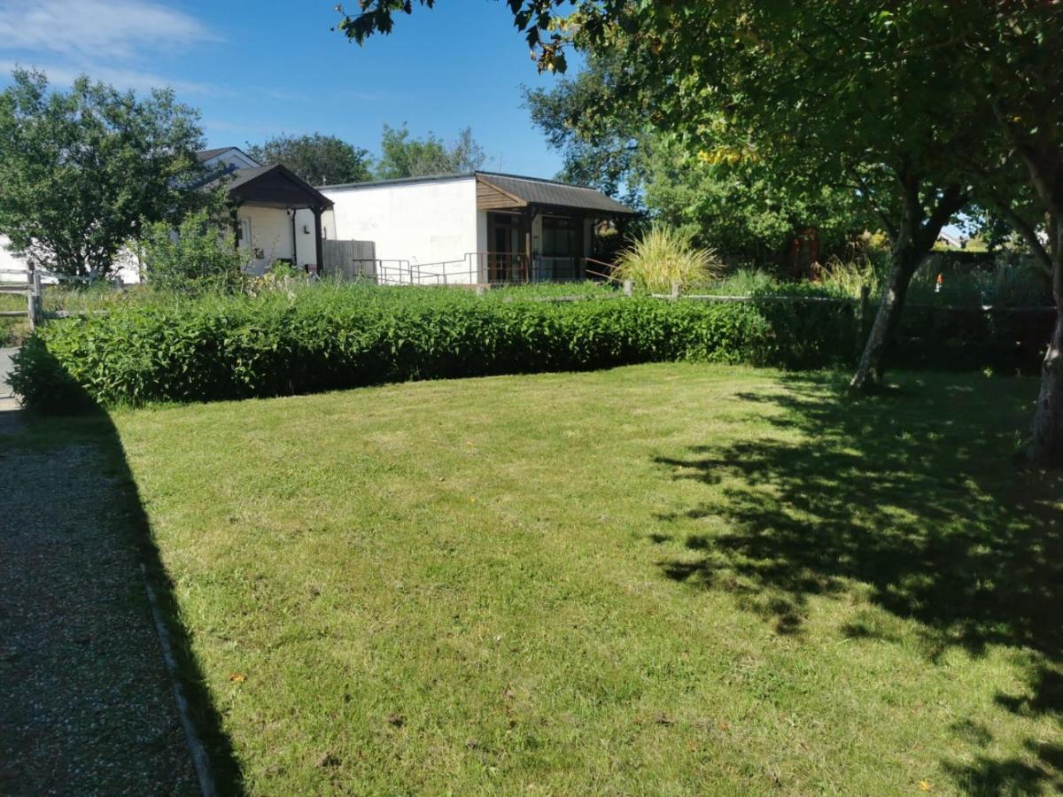 Chestnut Meadow Country Park Villa Sidley ภายนอก รูปภาพ