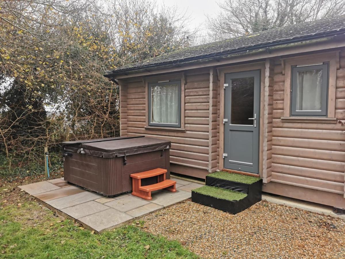 Chestnut Meadow Country Park Villa Sidley ภายนอก รูปภาพ