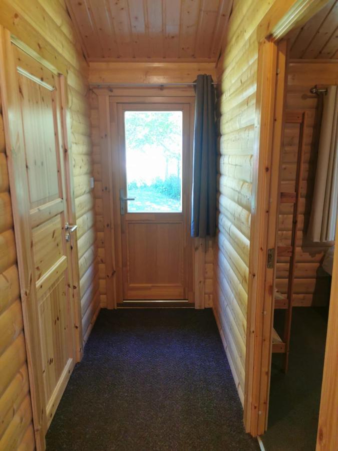 Chestnut Meadow Country Park Villa Sidley ภายนอก รูปภาพ