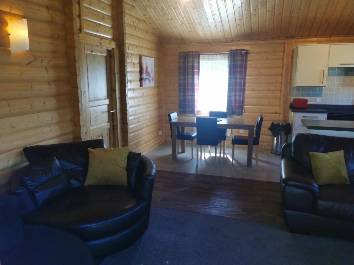 Chestnut Meadow Country Park Villa Sidley ภายนอก รูปภาพ